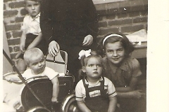 van Megen 19470720 Louis, van Megen 19500924 Jacobus, Freulich 18770930 Jacoba, van Megen 19481219 Maria, van Megen 19411116 Rosalia